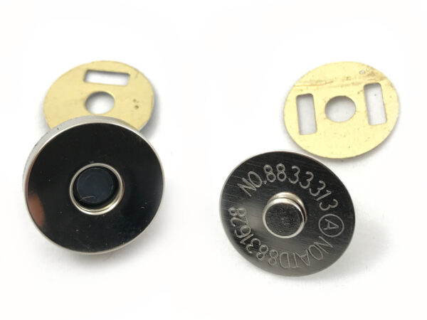CHIUSURA CALAMITA MAGNETICA a incastro 18 mm